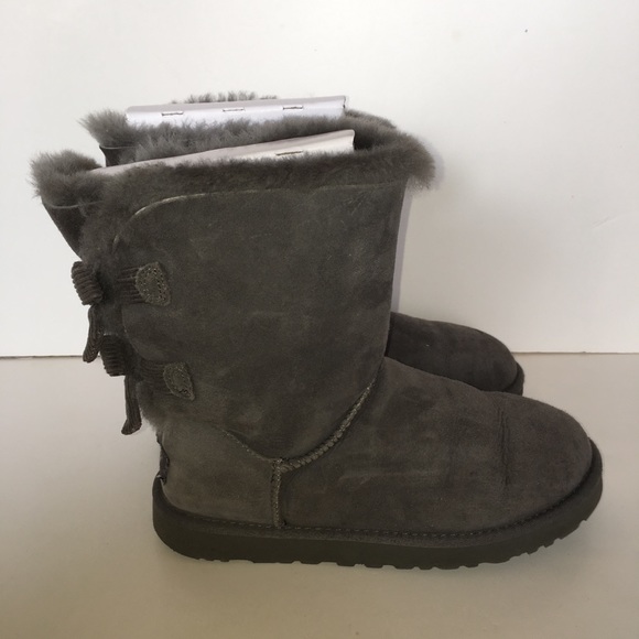 Ugg Womens Corduroy Bow Grey good condition 7 - Picture 4 of 7